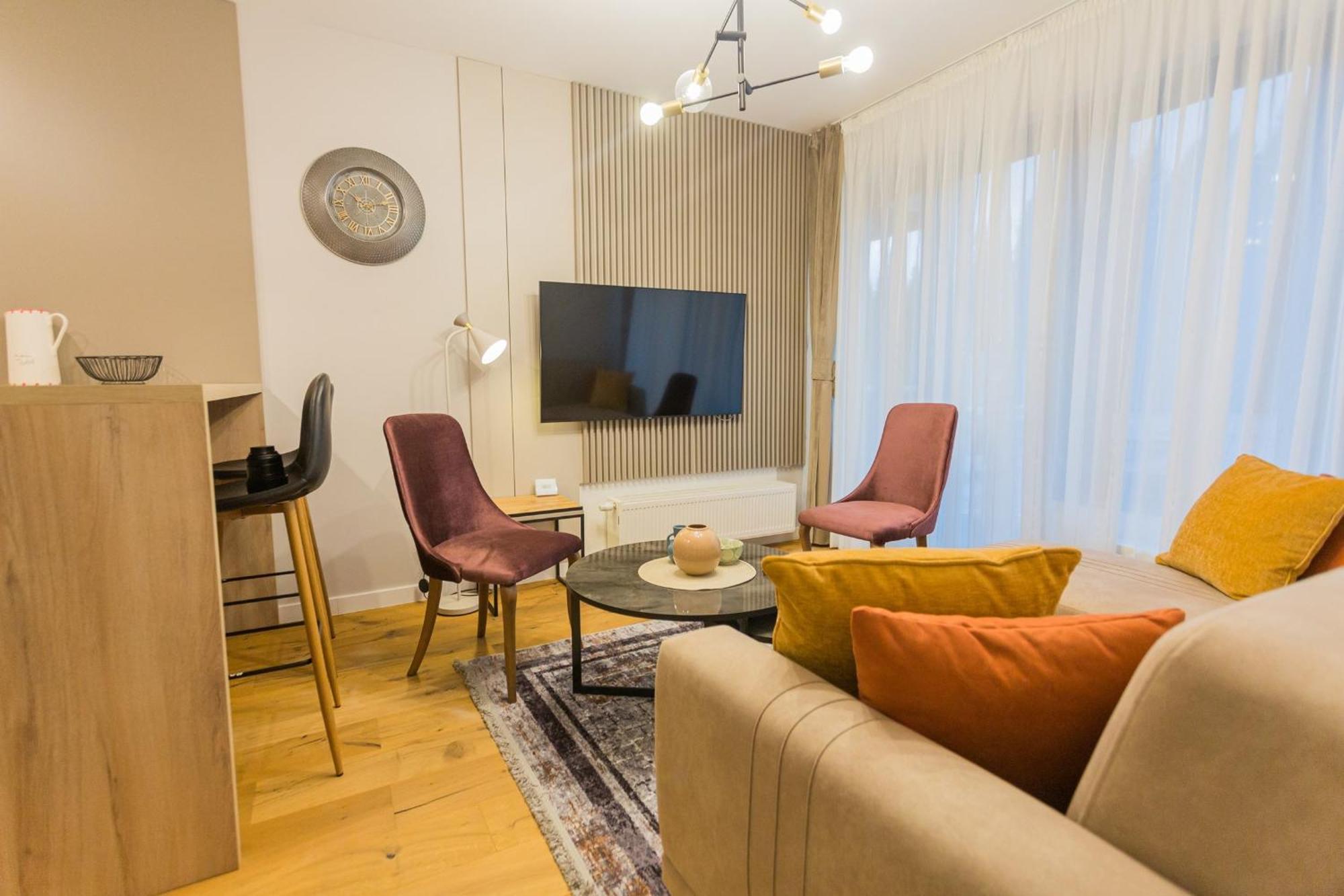 Aparthotel Phoenix Bjelasnica ภายนอก รูปภาพ